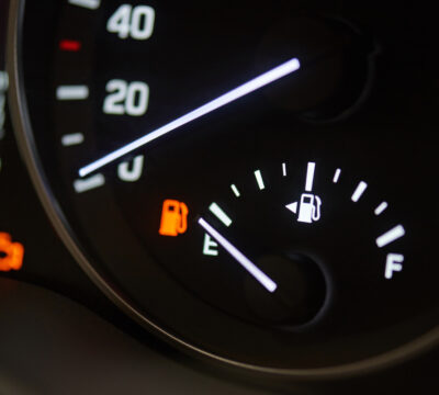 با روشن‌شدن چراغ بنزین اچ سی کراس چند کیلومتر می‌توان حرکت کرد؟ + صفر تا صد بررسی مصرف سوخت اچ سی کراس